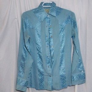Wrangler button down shirt